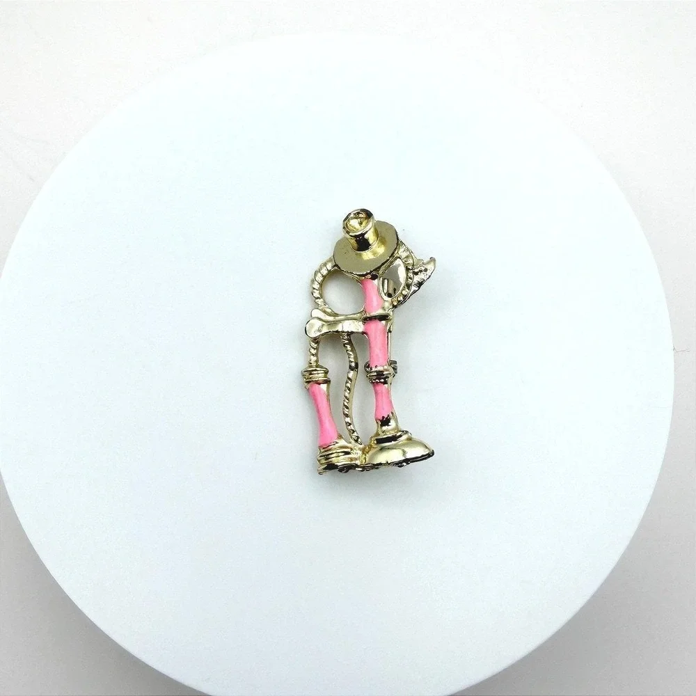 Vintage Gold-Toned Pink Enamel Candlestick Phone Classic Retro Brooch Pin‎ Boho